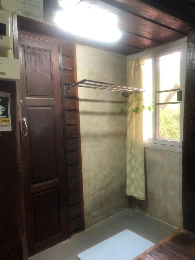 Solarcell Walking Street Homestay - โซล่าเซลล์ถนนคนเดินโฮมสเตย์ Ban Nong Nam Khan Luaran gambar
